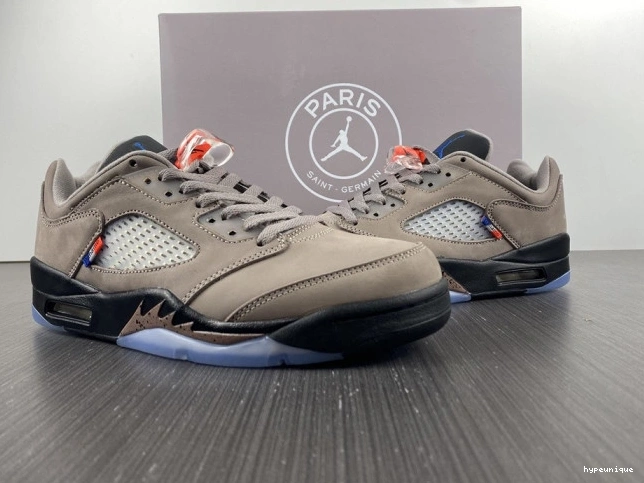 HYPE PSG x Air Jordan 5 DX6325-204 Low 0710